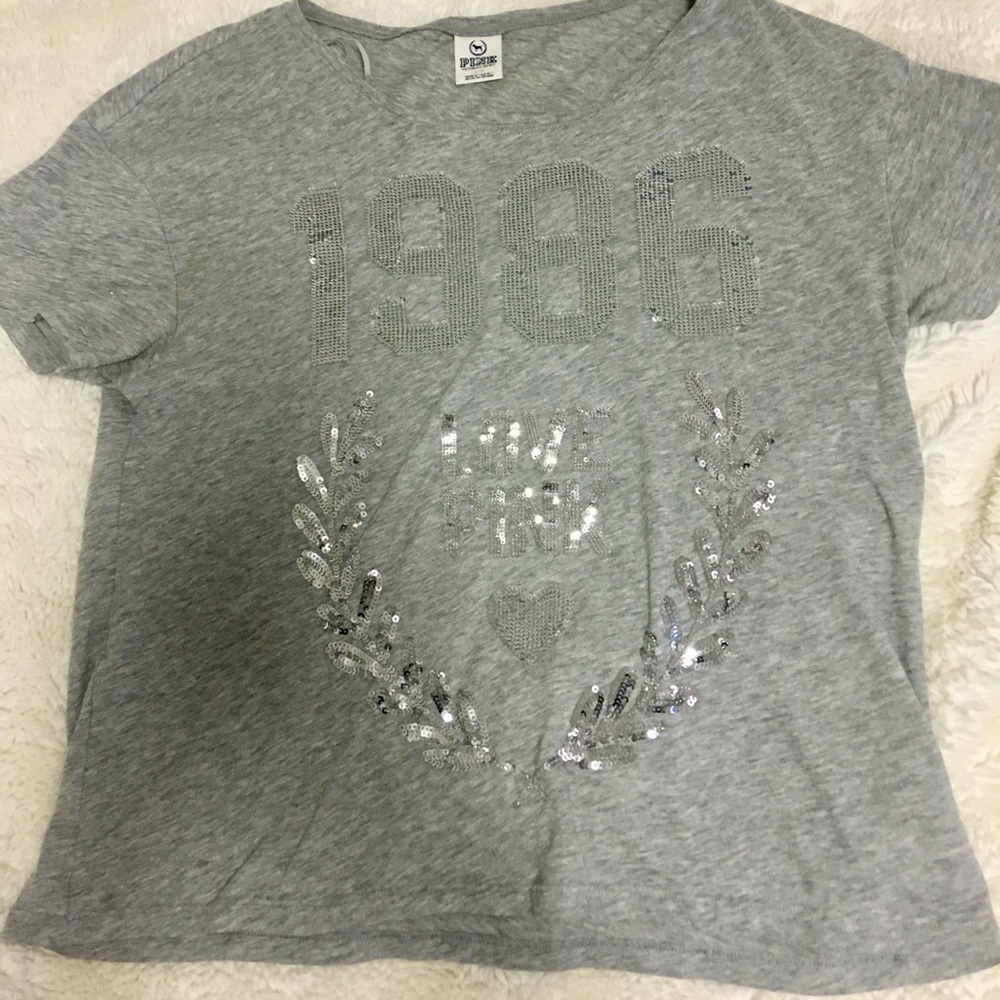 Pink by Victoria’s Secret t shirt size small